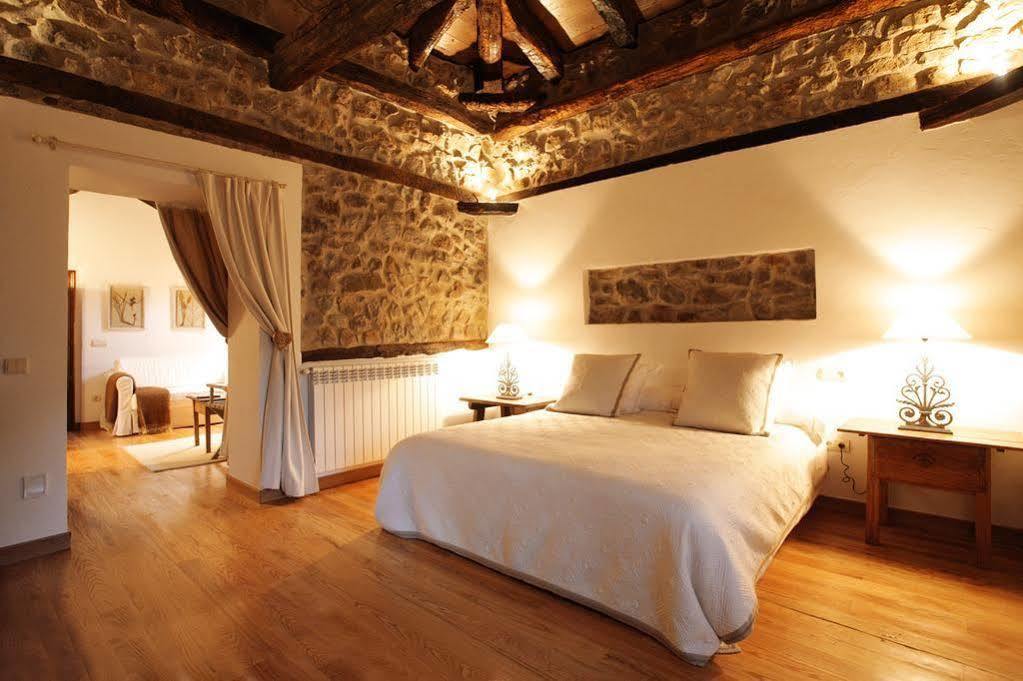 Hotel Casona De Quintana Quintana  Buitenkant foto